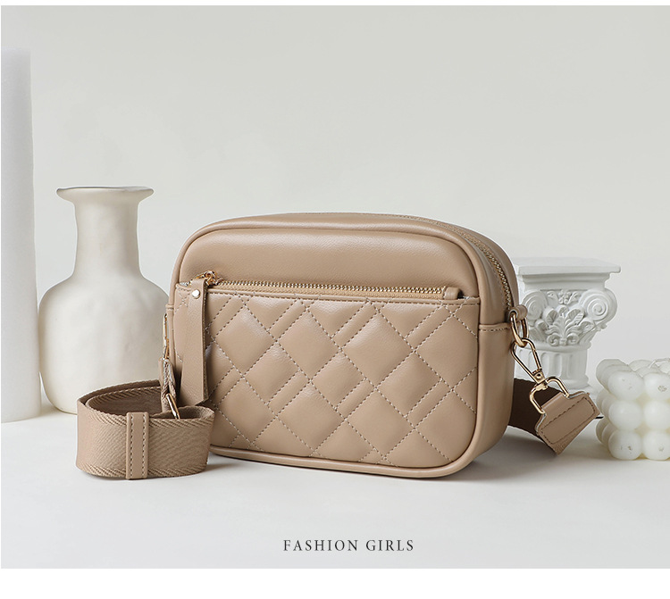 潮流包包女包2023新款跨境外贸大容量斜挎小包女士单肩菱格小方包详情14