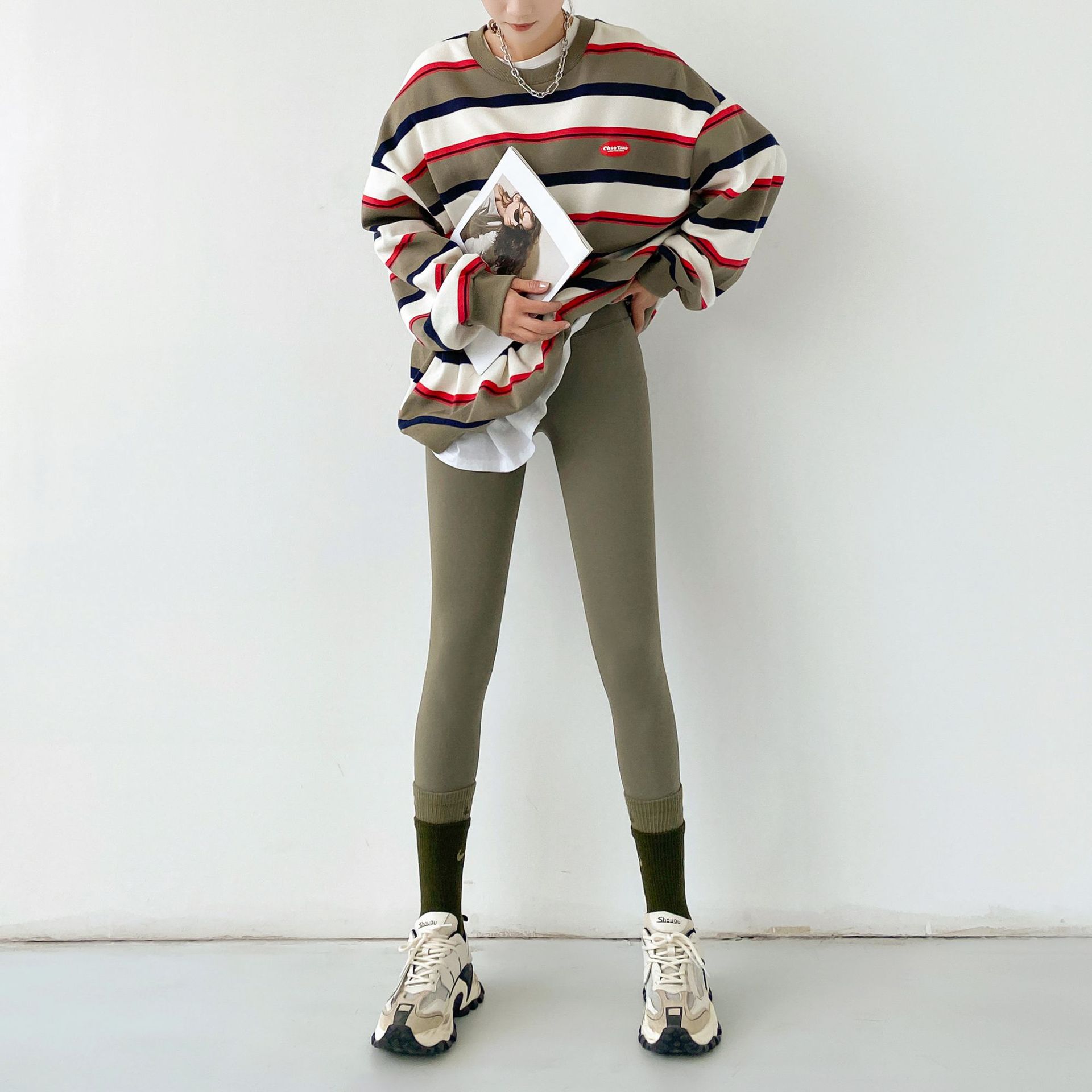 Wholesale of 2023 Spring and autumn tight-fitting high-waisted leggings, water-sparkling Barbie pants, a must-have for lifting buttocks, 9-inch pants, a one-piece replacement for women pic 58