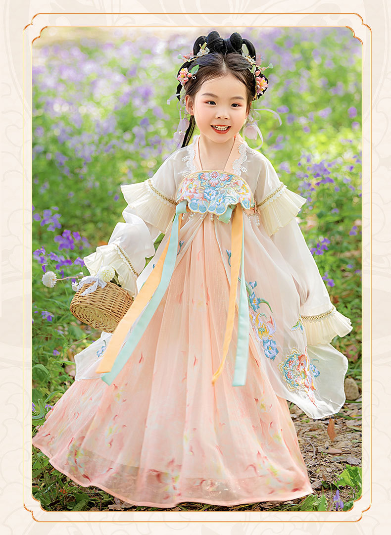 فتاة جديدة من الأطفال يرتدون الزي الرسمي من طراز Xiao Xiao Xiao في صيف 2025 pic 14