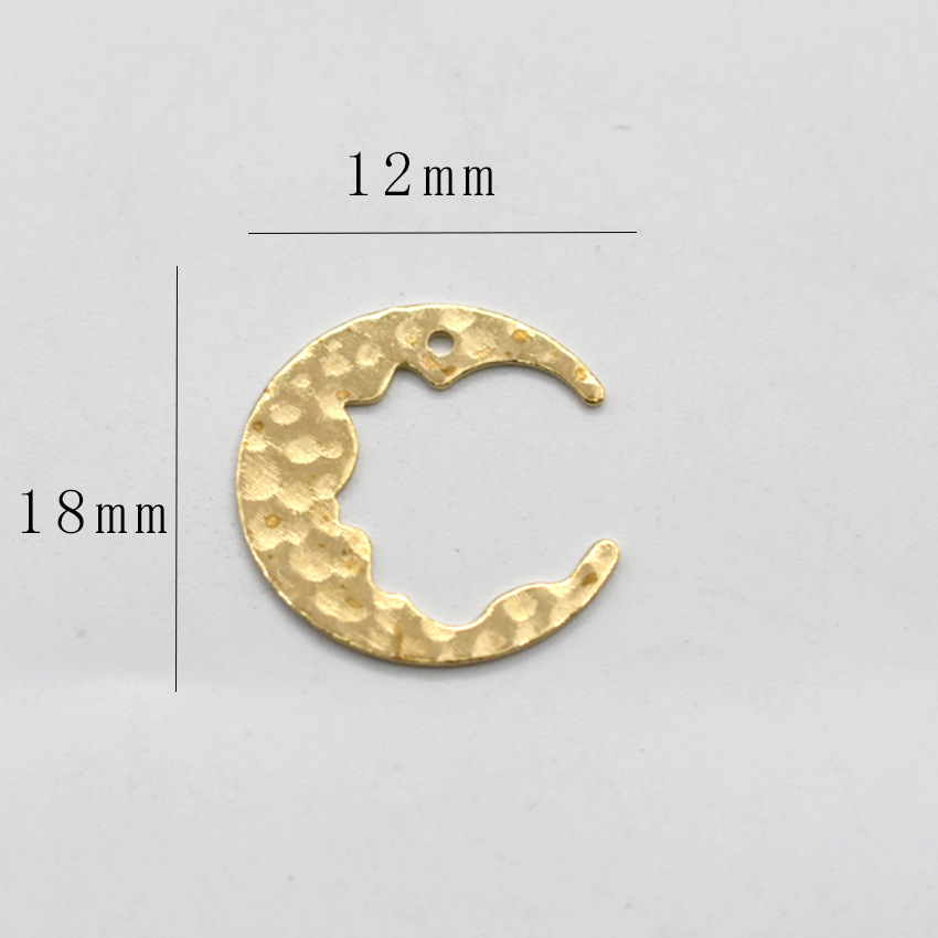 New best-selling bracelets, ear clips, pendants, necklaces, diy copper jewelry accessories, European and American style with halter holes, moon pic 13
