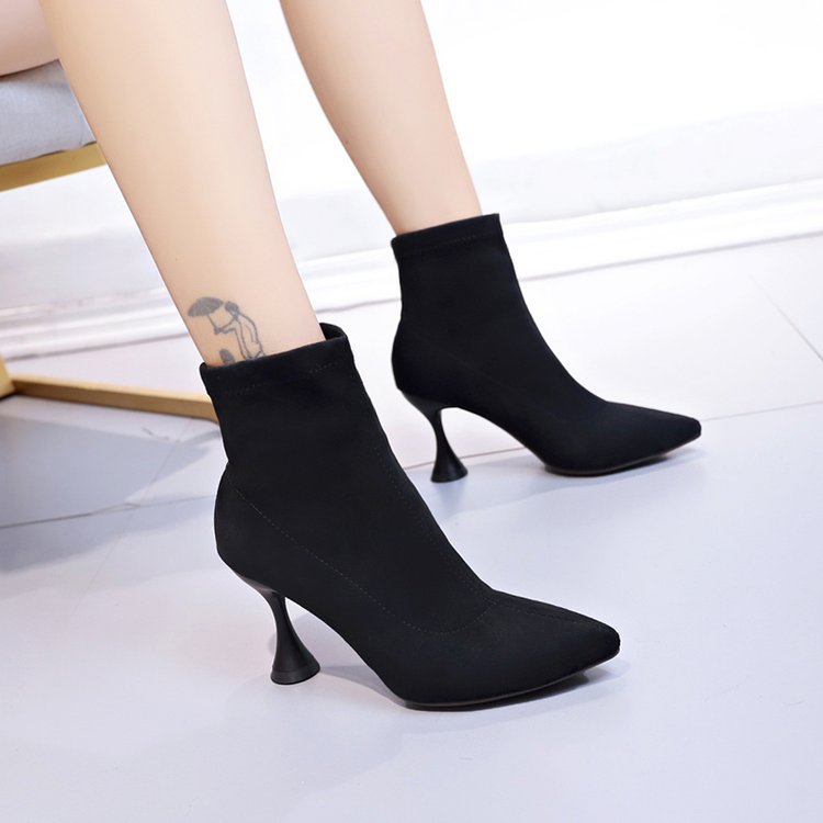 2024春季季新款时尚尖头马丁靴酒杯跟欧美舒适加绒女短靴子批发详情21