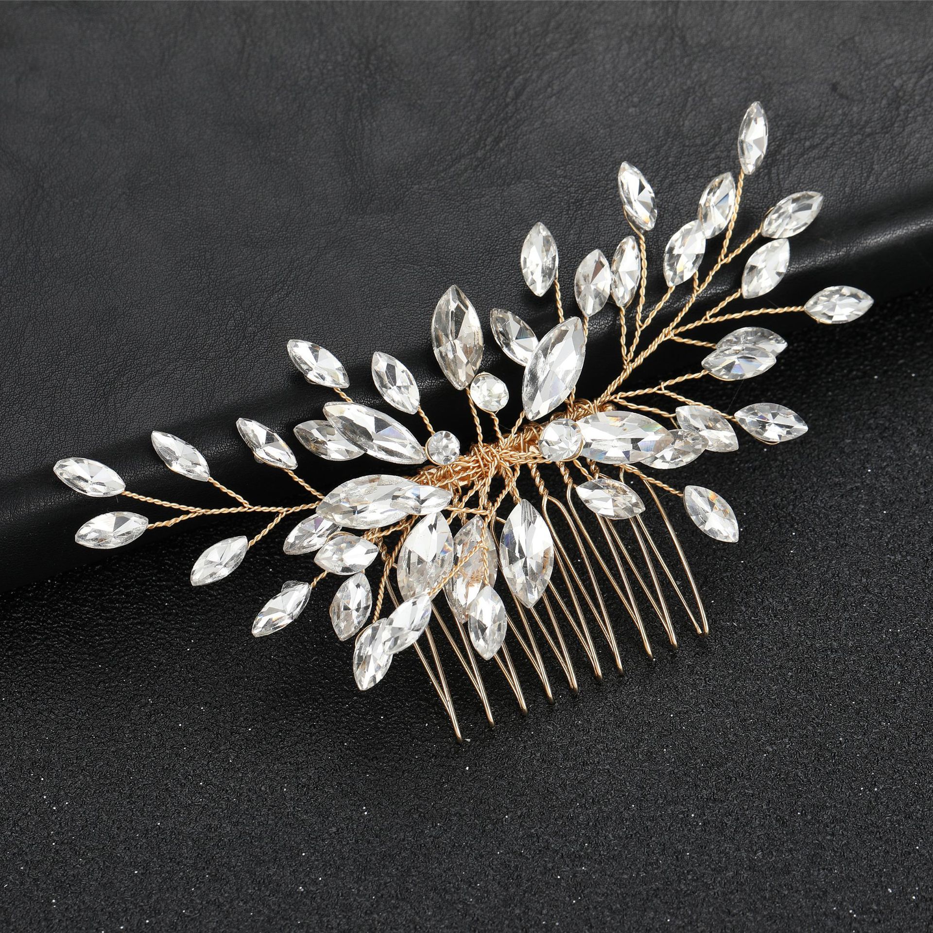 Direct sales and wholesale of cross-border handcrafted water diamond hair combs and hair accessories from Europe and America pic 26