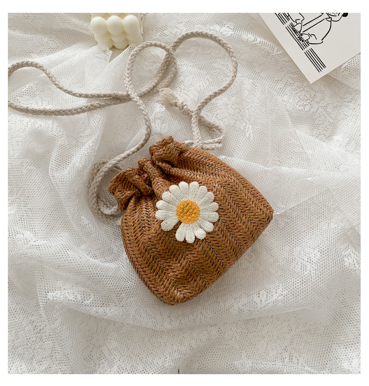 2021 new stylish drawstring bucket bag for women, Daisy woven bag, fashionable and compact mobile phone bag pic 20