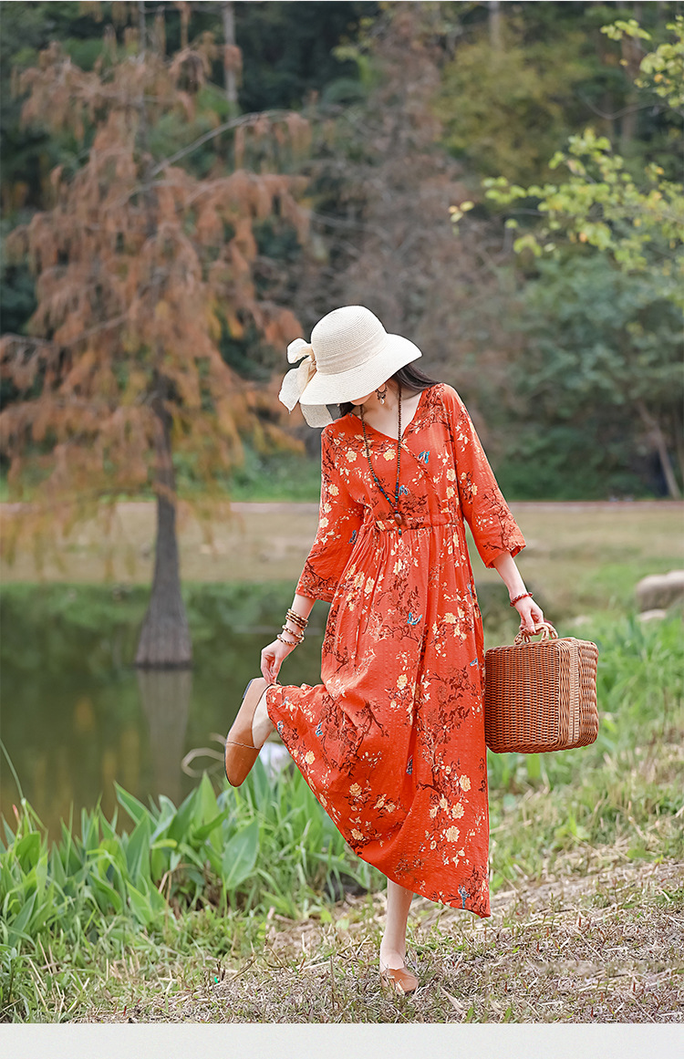 2024夏季新款中年妈妈复古文艺印花棉麻收腰连衣裙宽松大摆长裙女详情37