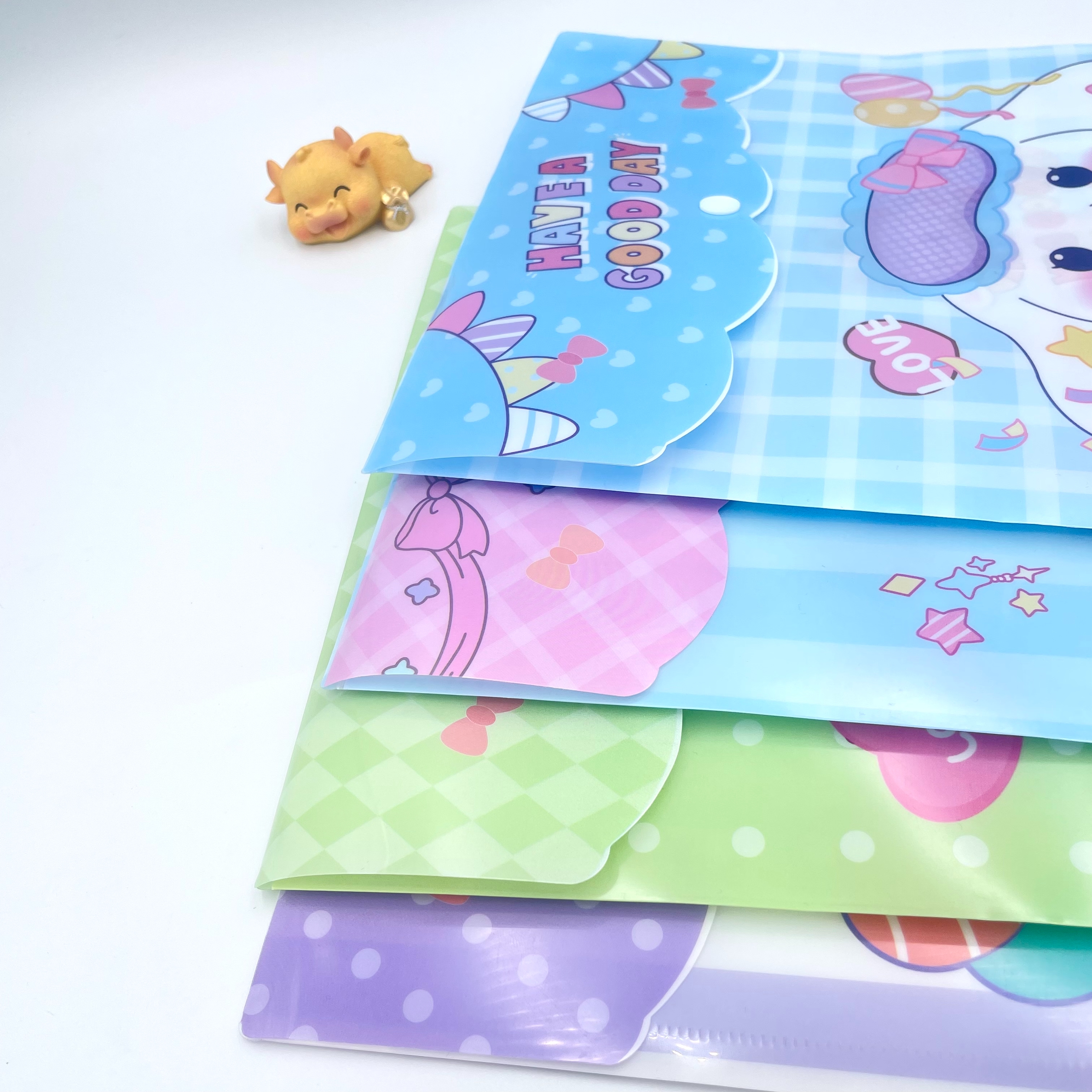 Cartoon printed vertical button bags, office document bags, A4 storage bags, factory direct sales, student test paper classification bags, file bags, plastic document bags pic 8