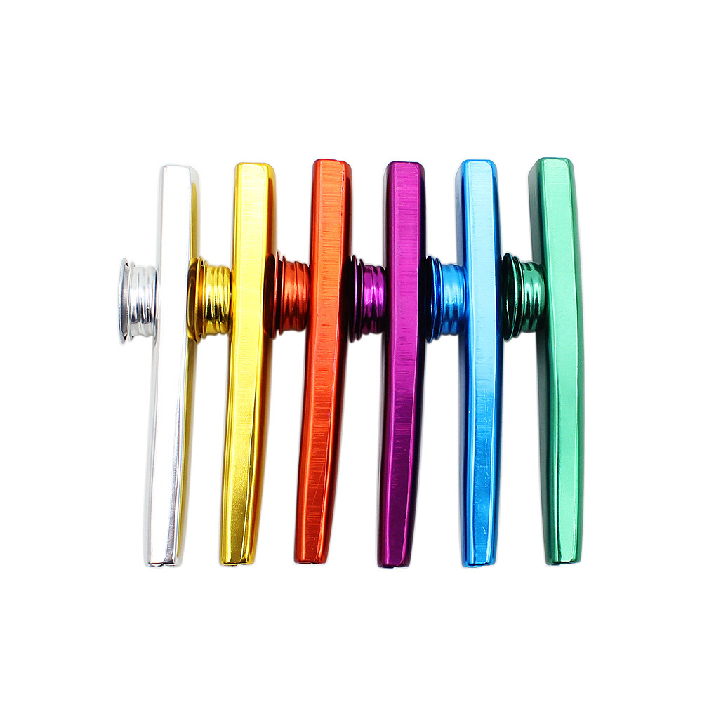 Wholesale of metal kazoo flutes in gold and silver colors, a type of wind instrument pic 4