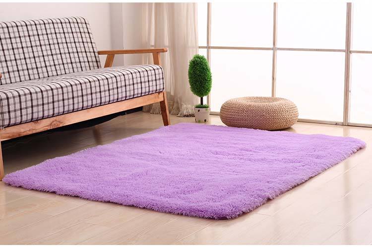 地毯,丝毛地毯,丝毛地毯地垫,客厅地毯地垫,卧室地毯地垫,茶几地毯地垫,床边地毯地垫,地毯易清理,现代简约地毯,简约羊毛地毯,丝毛床边地毯