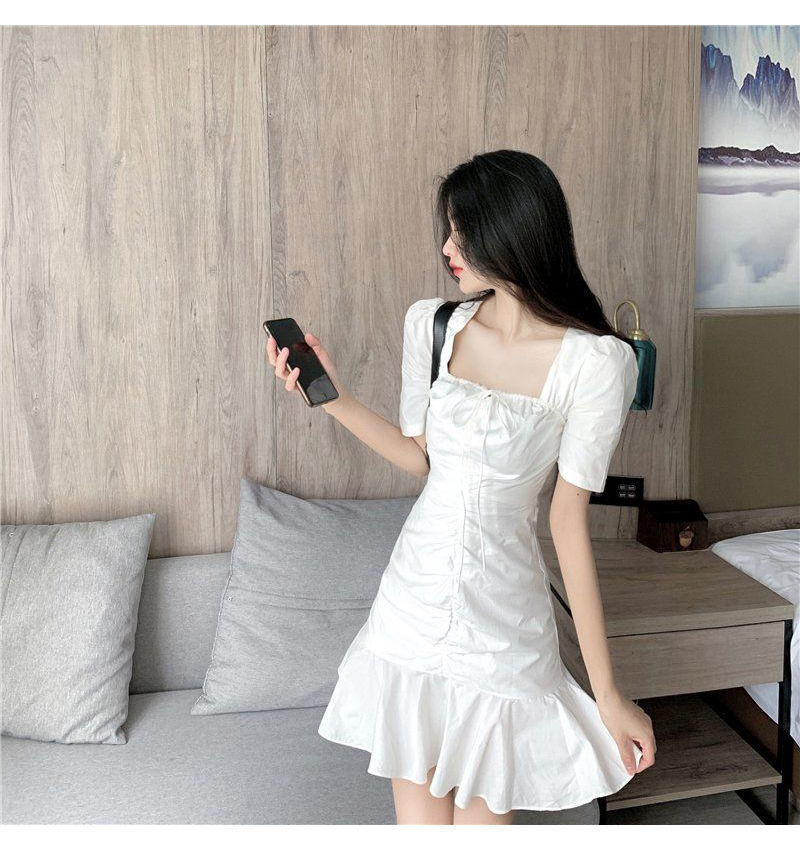 The 2022 summer French fairy pleated square neck, waist-cinding and slimming ruffled dress with fishtail and hip-hugging short skirt is trendy pic 11
