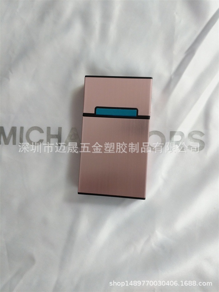 A 20-pack ultra-thin sliding automatic lid made of metal aluminum alloy for ladies pic 3