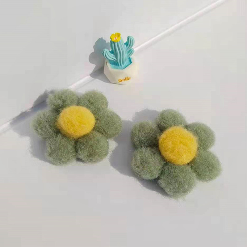 Korean-style plush little flower accessories, colorful flower brooches, bags, hair accessories, clothes, scarves, diy decorative accessories pic 9