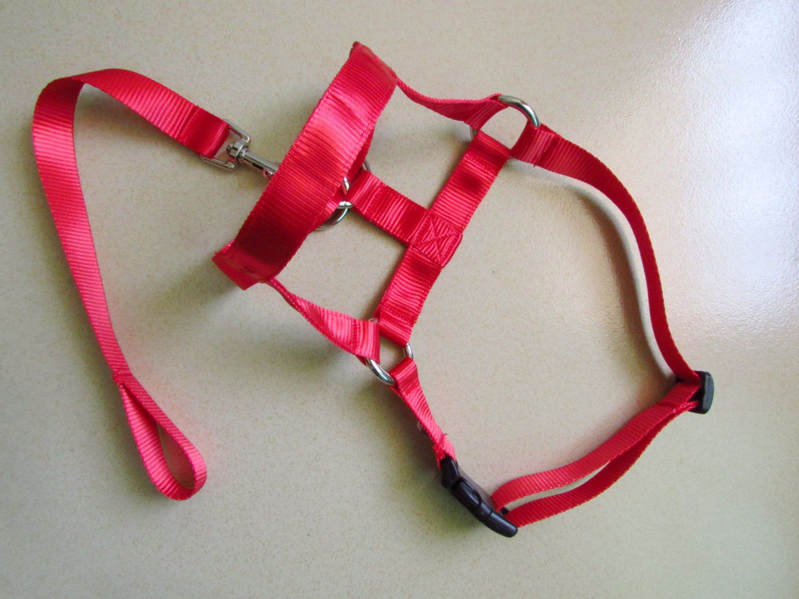 Pet muzzles for outdoor and outdoor use, anti-biting and anti-licking. Dog muzzles with leashes, explosion-proof and impact-resistant pet leashes pic 3