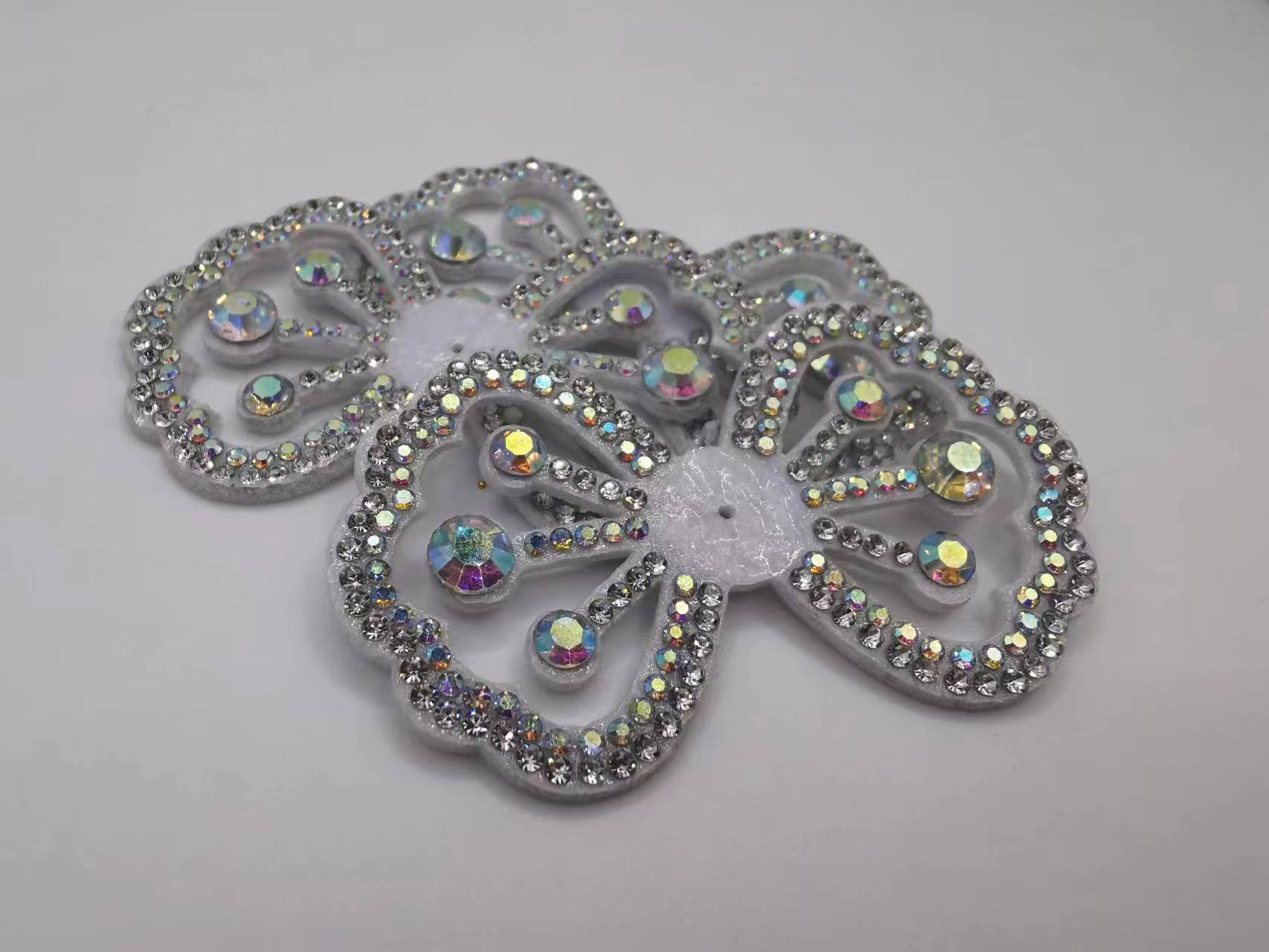 烫钻水钻无纺布鞋花布贴发夹配件服装配件洞洞鞋配件详情1