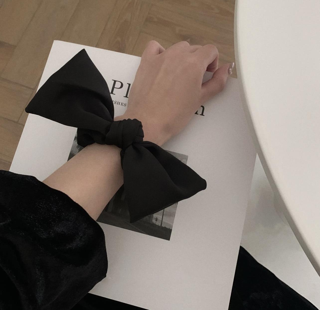 Black bow headpiece, satin large intestine ring, hair band at the back of the head, high-elasticity hair tie, ribbon hair accessory, female summer pic 8