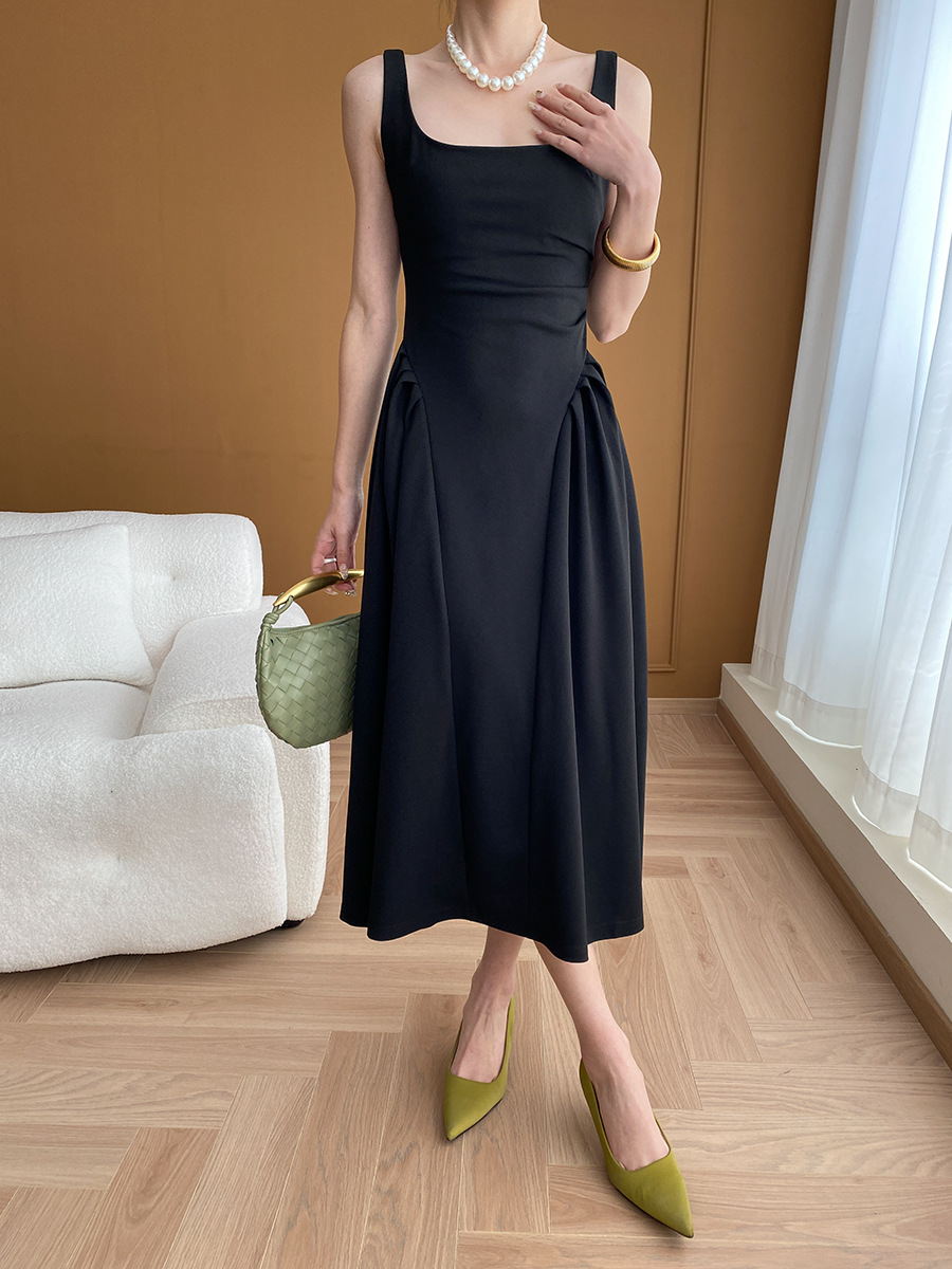 Sinan Antwai-cut French square-neck black vest dress 2024 Early Autumn New Style SN5158 pic 29