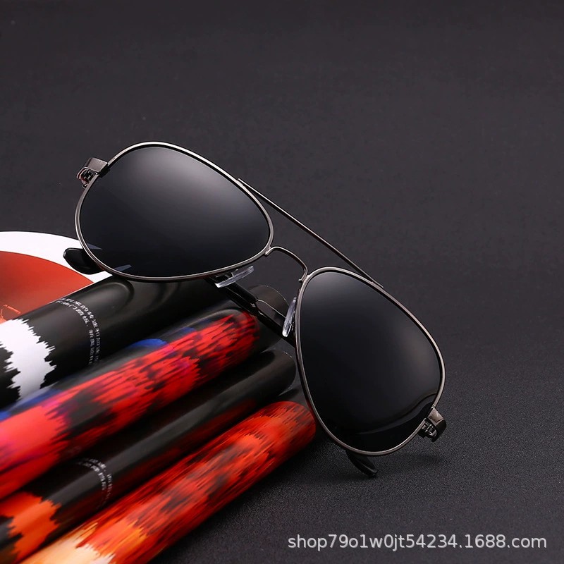 偏光太阳镜2023夏季新款男士眼镜金属双梁蛤蟆镜黑色墨镜女批发厂详情7