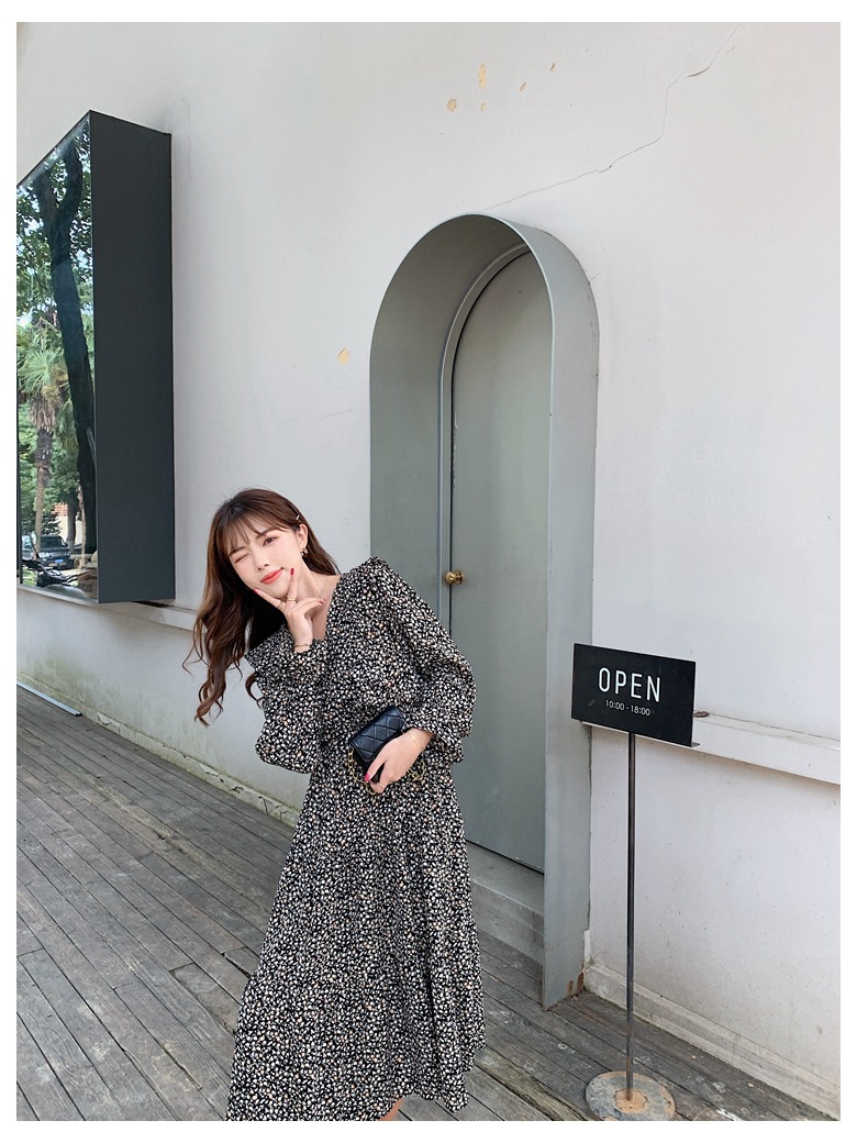 2023春款时髦韩版女装小V领好看的长袖碎花雪纺连衣裙女详情11