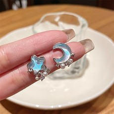 925银针甜酷彩色爱心耳环女轻奢小众设计感少女心耳钉日韩风耳饰详情3