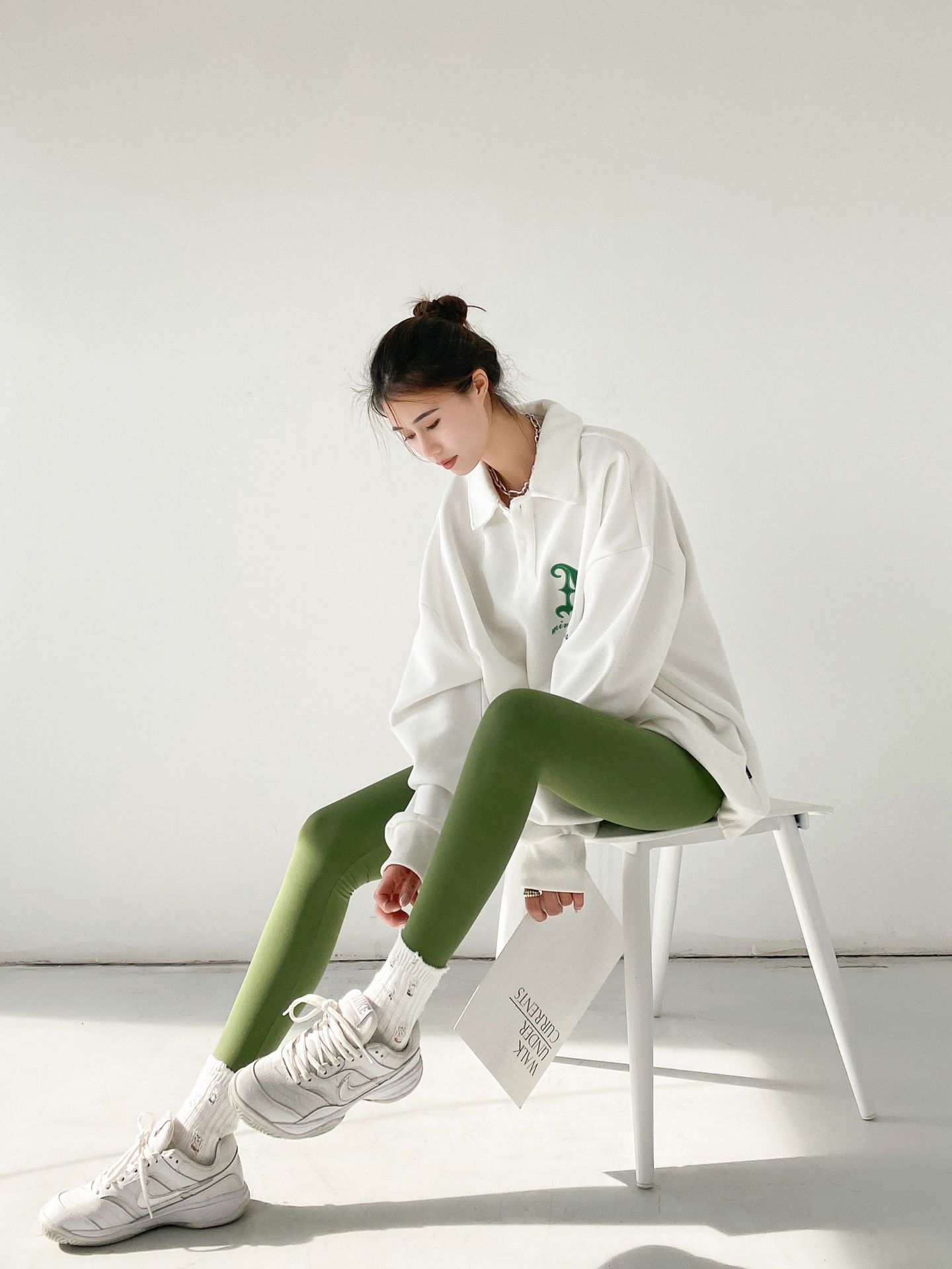 Wholesale of 2023 Spring and autumn tight-fitting high-waisted leggings, water-sparkling Barbie pants, a must-have for lifting buttocks, 9-inch pants, a one-piece replacement for women pic 73