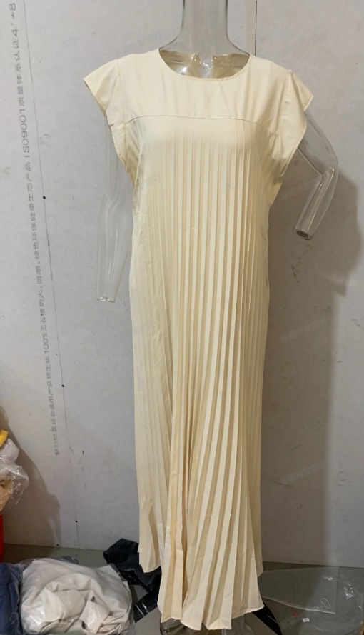 New Amazon cross-border European and American fashion round-neck sleeveless pleated dress for women in autumn and winter 2023 pic 5