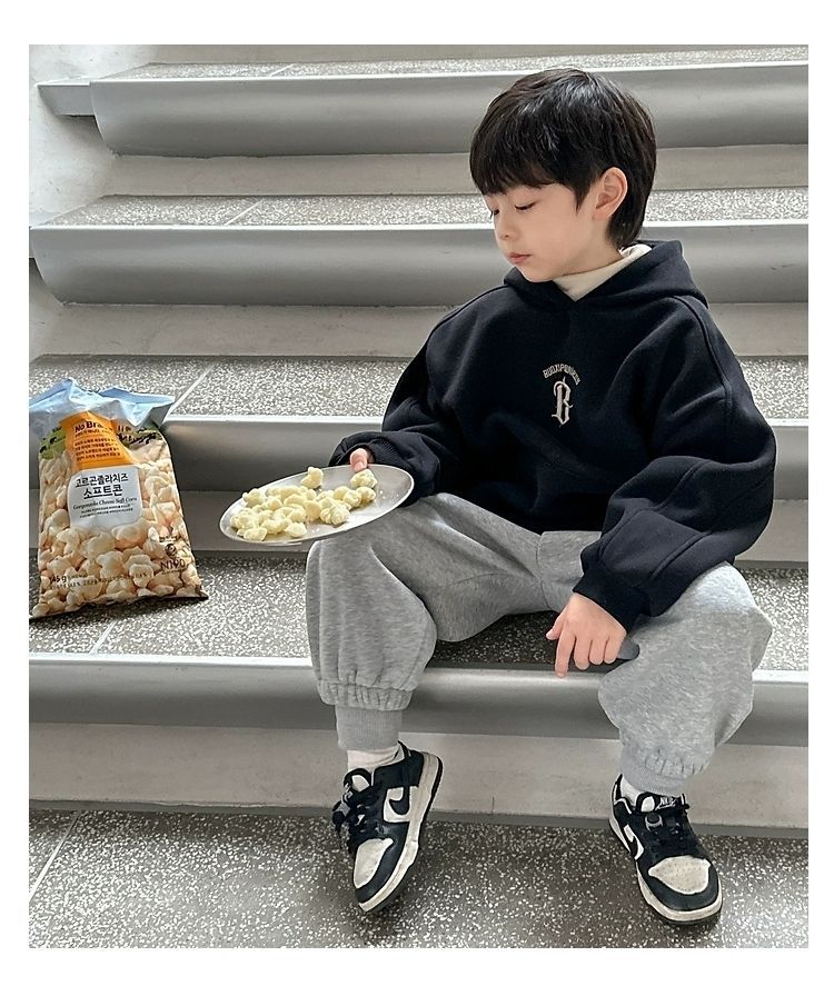 儿童字母刺绣加绒加厚新年红色连帽套头卫衣冬韩版男女童宽松上衣详情15