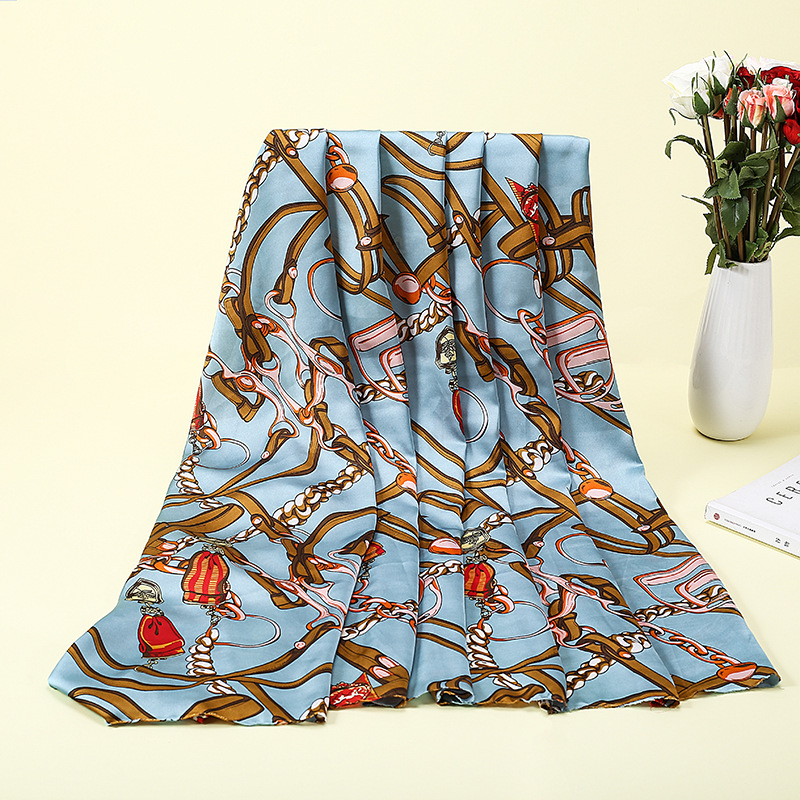 Factory direct sales of new satin chiffon printed fabric and European and American chain pattern shirt fabric in stock for wholesale pic 30