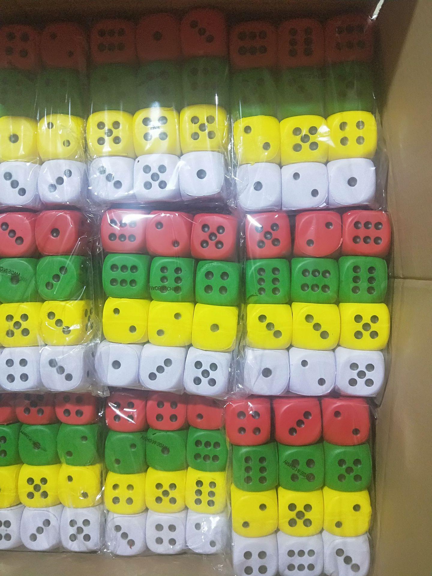 Cross-border factory soft solid dice, pu foam sponge balls, rounded corner squares, large color pieces promotional game handicrafts pic 3