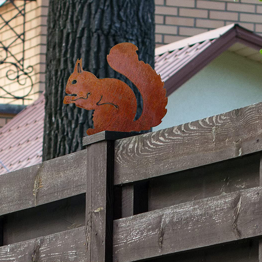 现货庭院户外生锈松鼠创意剪影摆件Rusty Squirrel Sitting Tree详情7