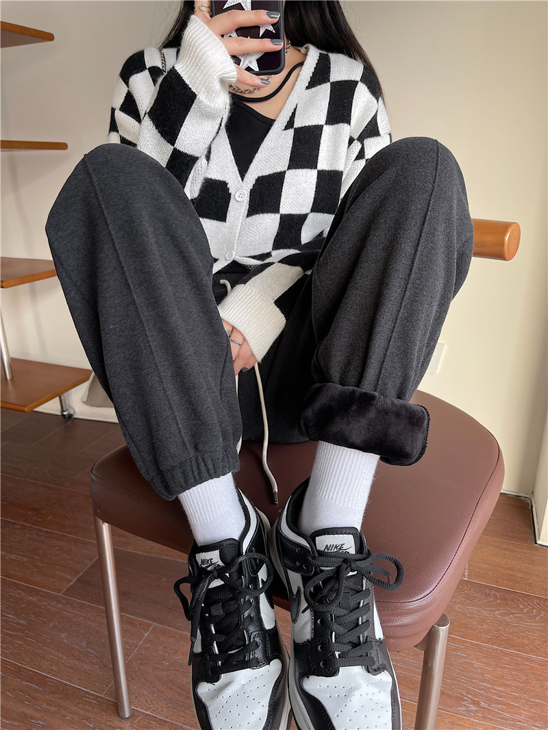 Black wide-leg pants for women in spring and autumn, high-waisted, sagging straight-leg casual pants for slimming, versatile, floor-length, fleece snowflake glutinous rice pants pic 11
