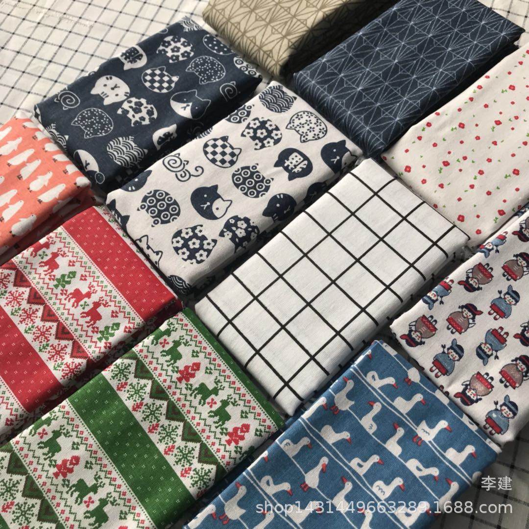 Jianxiang Textile Factory supplies linen printed Nordic-style tablecloths, cushions, aprons and storage bags, which can be made into PE film pic 82