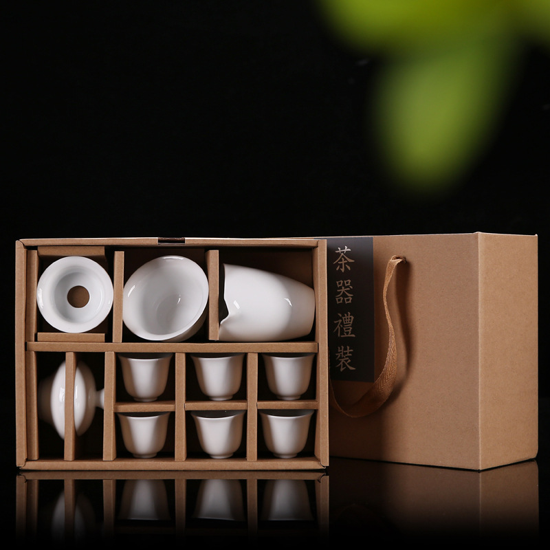 Factory direct sales of Kung Fu tea sets, including ceramic tea cups, white porcelain complete sets, blue and white tea cups, covered bowls, and tea sets. Logos can be made pic 3