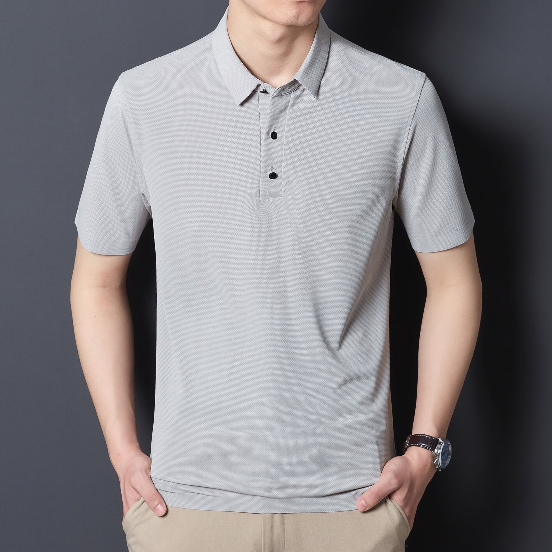 Short-sleeved T-shirt for men, seamless, glue-free, non-ironing, silk-smooth, high-elasticity business casual, slimming polo shirt for men pic 2