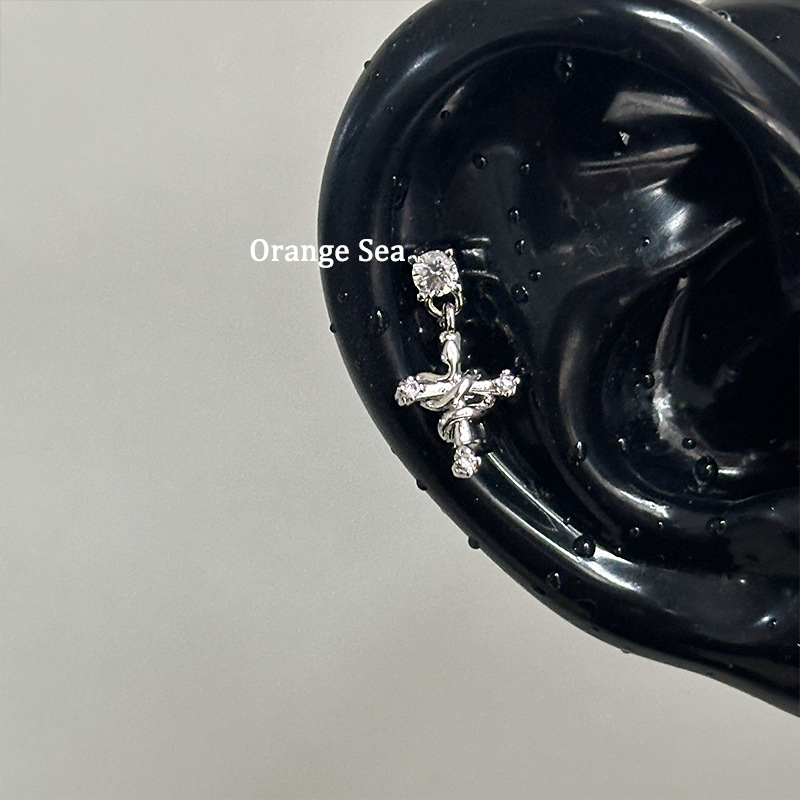 甜酷缠绕小蛇十字架耳骨钉钛钢辣妹独特吊坠耳钉小众设计感耳饰女详情4