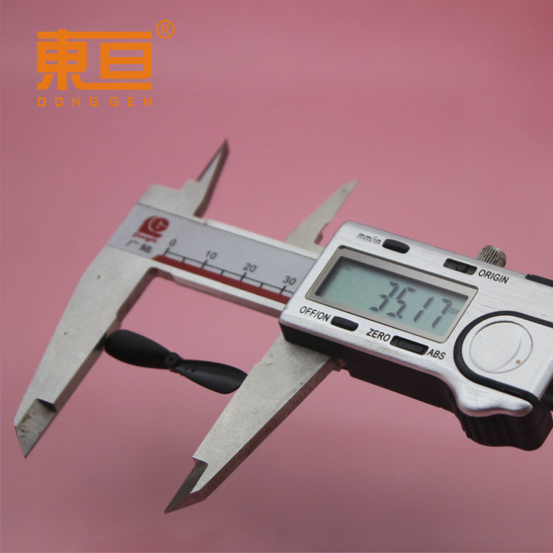 Small fabricated parts for the forward and reverse blades of Φ350.8AZF black 35 two-blade small four-axis propeller pic 6