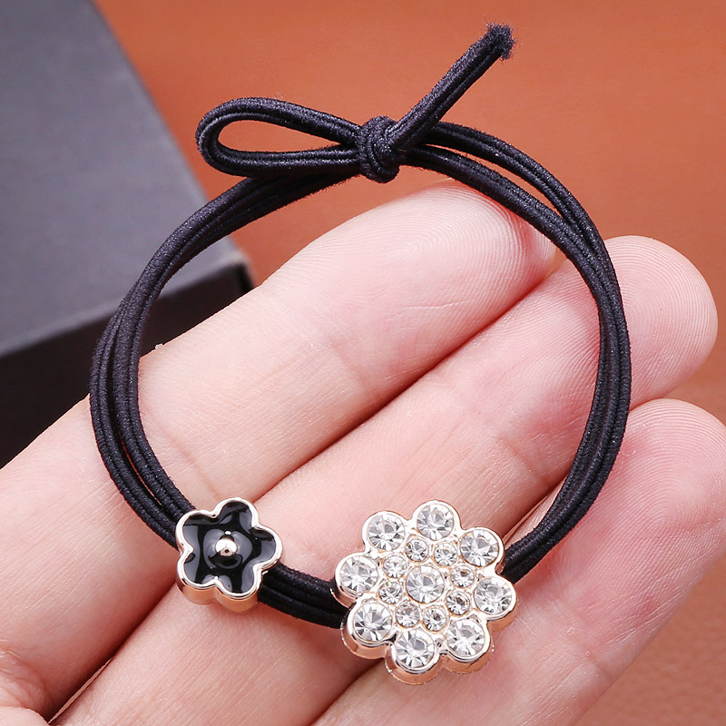 Japanese and Korean version water diamond oil drip four-leaf flower hair tie, basic hair tie with flower bow, forest girl rubber band hair accessory pic 7
