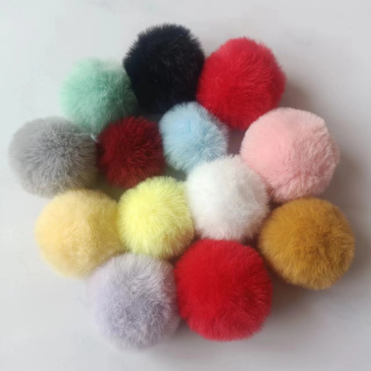 批发3-5厘米仿兔毛小毛球服饰鞋帽毛绒辅料头饰发夹diy毛球配件详情1