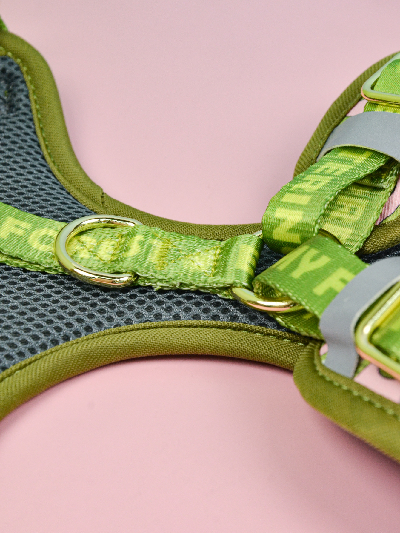 跨境新品夏日可爱时尚宠物胸背带吊坠适用于中大型宠物狗狗万圣节宠物详情6