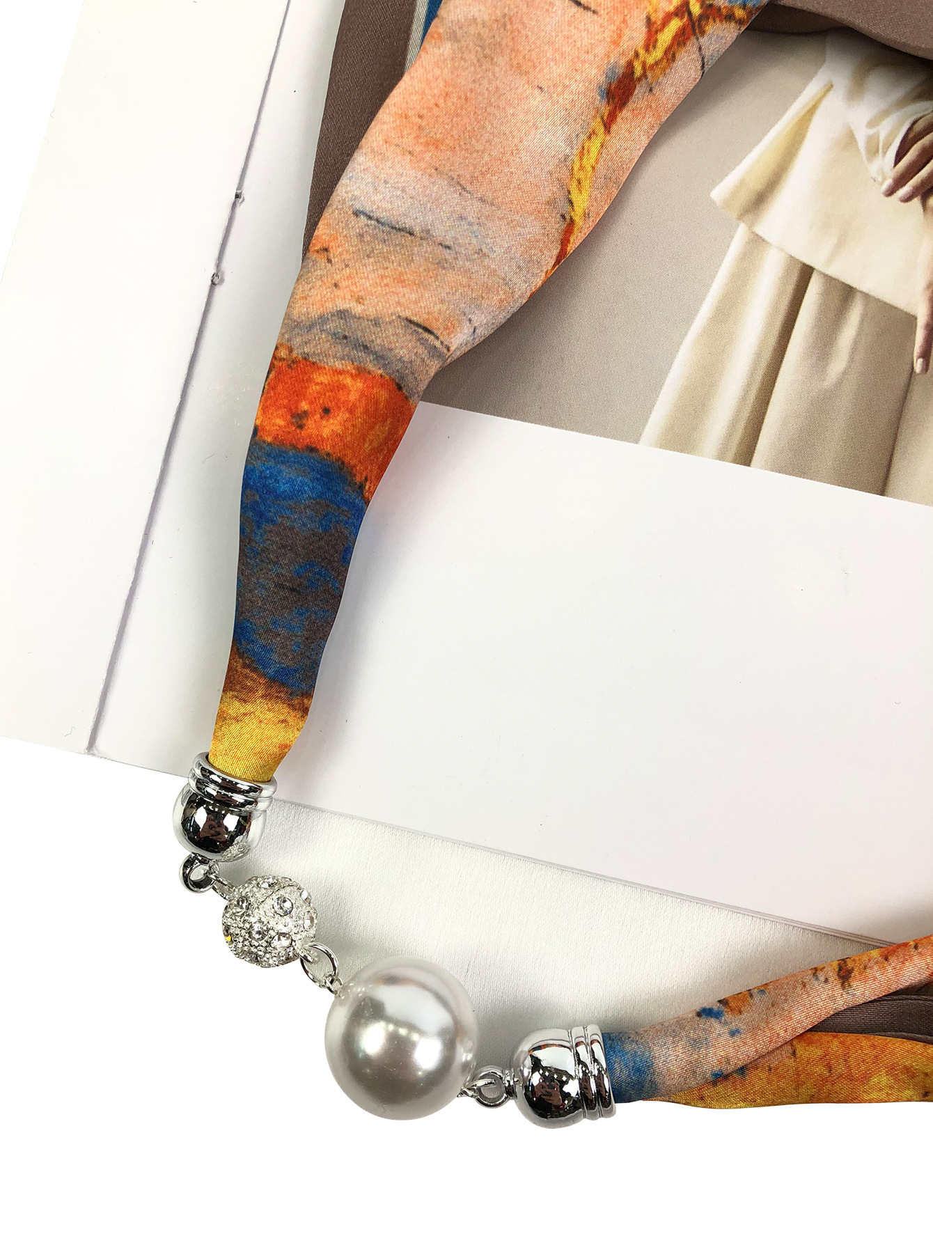 厂家直销时尚百搭仿真丝珍珠项链丝巾扣围巾透气装饰百搭详情11