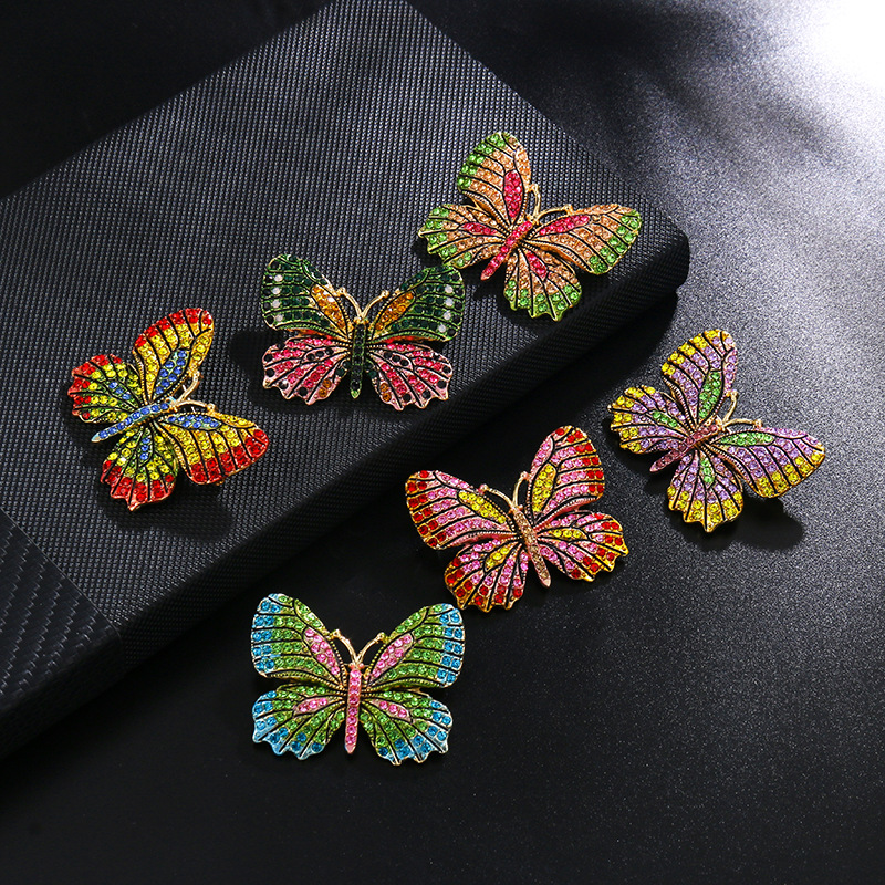 跨境爆款时尚七彩蝴蝶胸针套装合金水钻动物别针胸花创意徽章胸针详情2