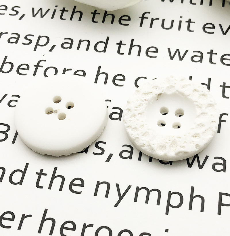 树脂异形纽扣 男装女士 大衣扣 风衣扣 DIY饰品配件 西装扣 服装详情8