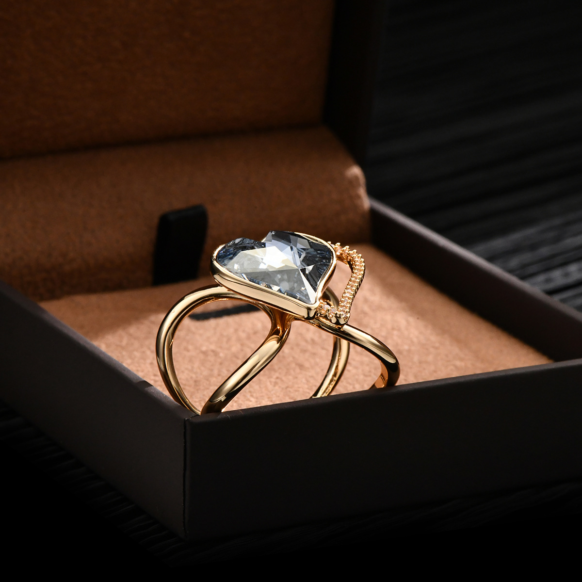 丝巾扣纯铜微镶爱心型奥地利进口水晶X型指环蝴蝶结厂家批发直播详情4