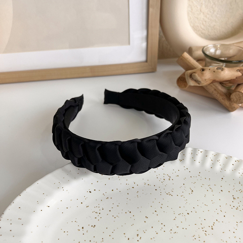 French elegant black hairband, sweet pearl braided hairpin, knitted height-increasing headband, wide-edge hairpin for women pic 49