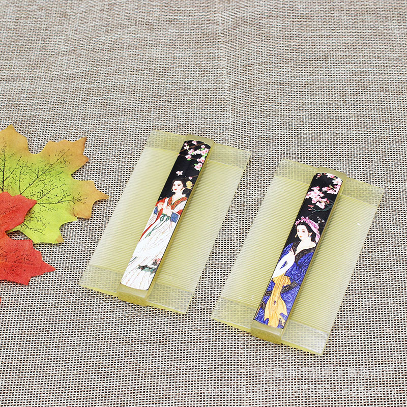 New plastic combs, fashionable printed combs, massage combs, daily necessities manufacturers, wholesale for foreign trade pic 26