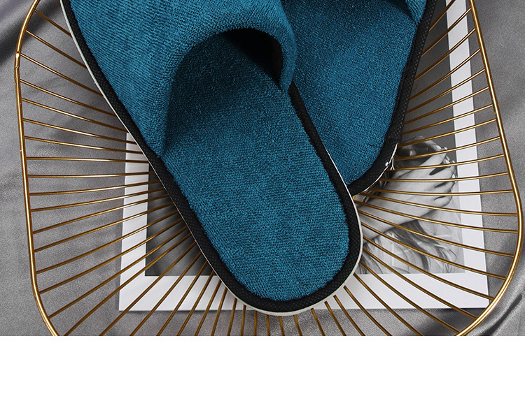 Hotel supplies: Complete set of disposable toiletries, hotel disposable toothbrushes and toothpaste sets, home hospitality slippers, disposable items, shampoo, body wash, razors, shower caps, combs pic 18