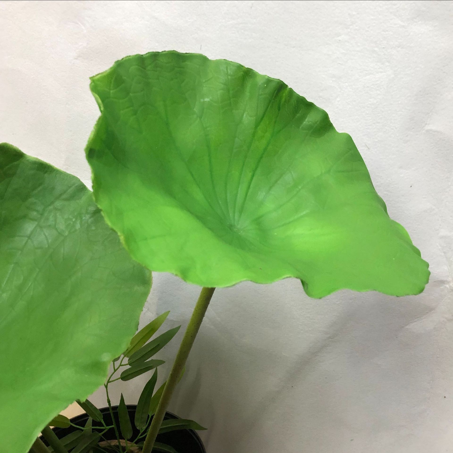 Simulated stem lotus, pu lotus leaf, hand-felt lotus, plastic lotus bud, lotus pod, Chinese rural style Buddhist hall decorative flower pic 18