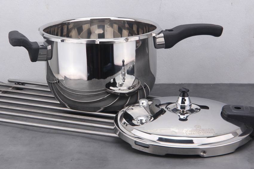 304 stainless steel pressure cooker thickened, suitable for commercial and household pressure cookers, gas stoves and induction cookers. Stainless steel cookware pic 23