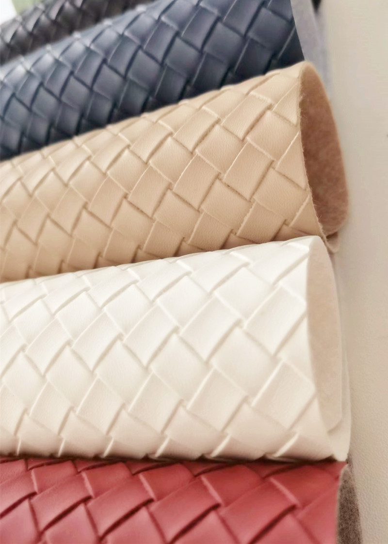 The manufacturer has in stock woven texture PVC leather bags, sliding doors, bedside table cushions, sofa cushions, soft and hard leather fabrics pic 6