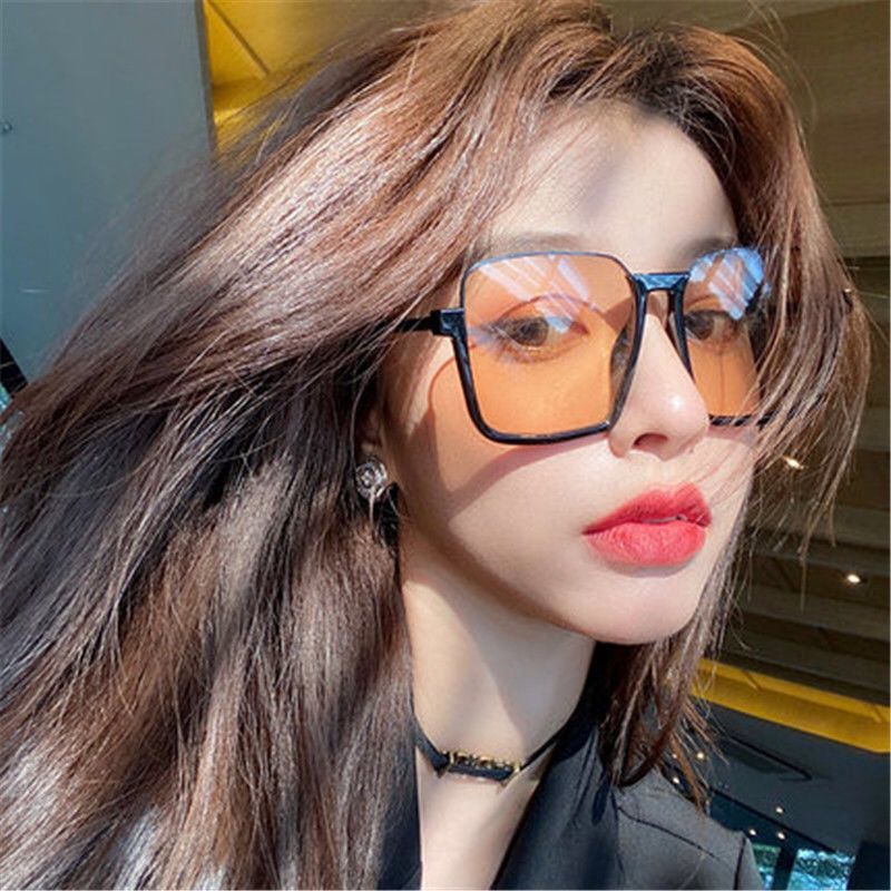 ins brown sunglasses for a female Internet celebrity with a square face that makes her look slimmer without makeup. Uv protection sunglasses for the lower half frame pic 1