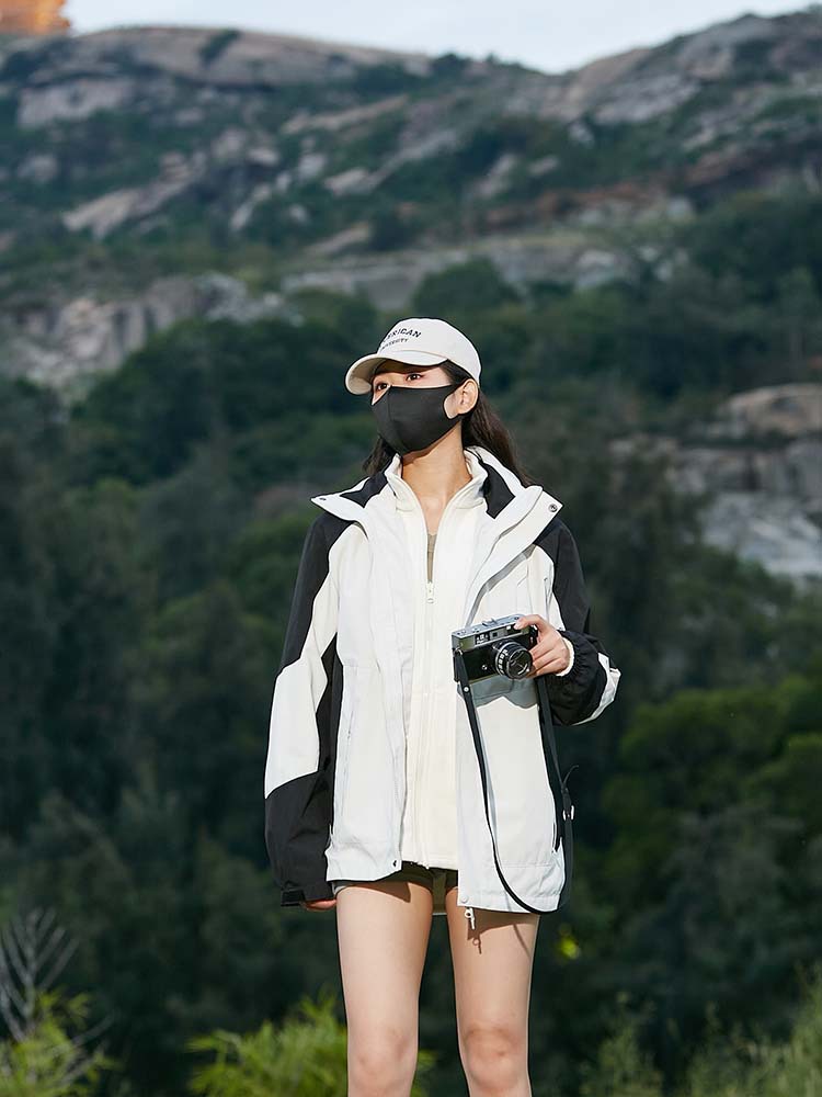 冲锋衣男女户外三合一外套进藏情侣潮牌爬山23新款防风登山服爬山详情2