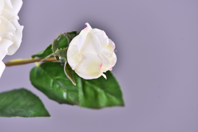 Lanjin wholesale artificial flowers 3-head roses, wedding and home silk flowers, high-end decorative artificial flowers, hand-held roses, multi-head roses pic 34