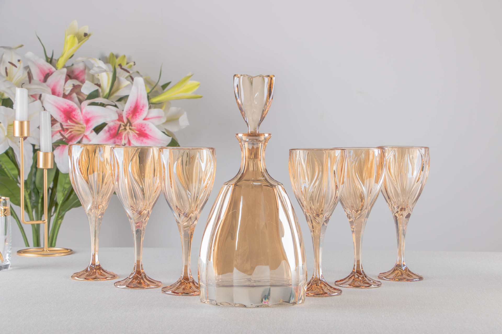Clear crystal goblet colored champagne Transparent crystal glass Wine set Dazzling European wine Goblet wine set pic 10